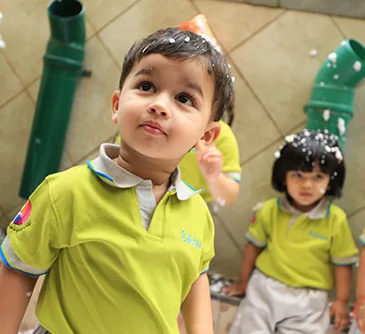 Curious child exploring – right to curiosity at Edistää Preschool, Wadala West, Mumbai
